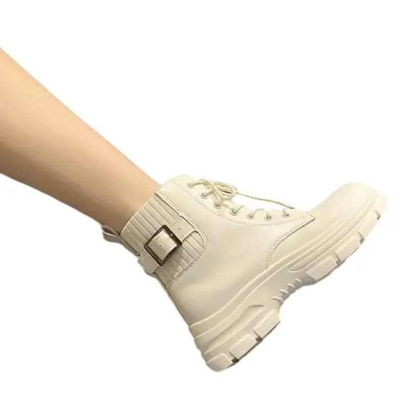 Chaussures type rangers femme - Image 7