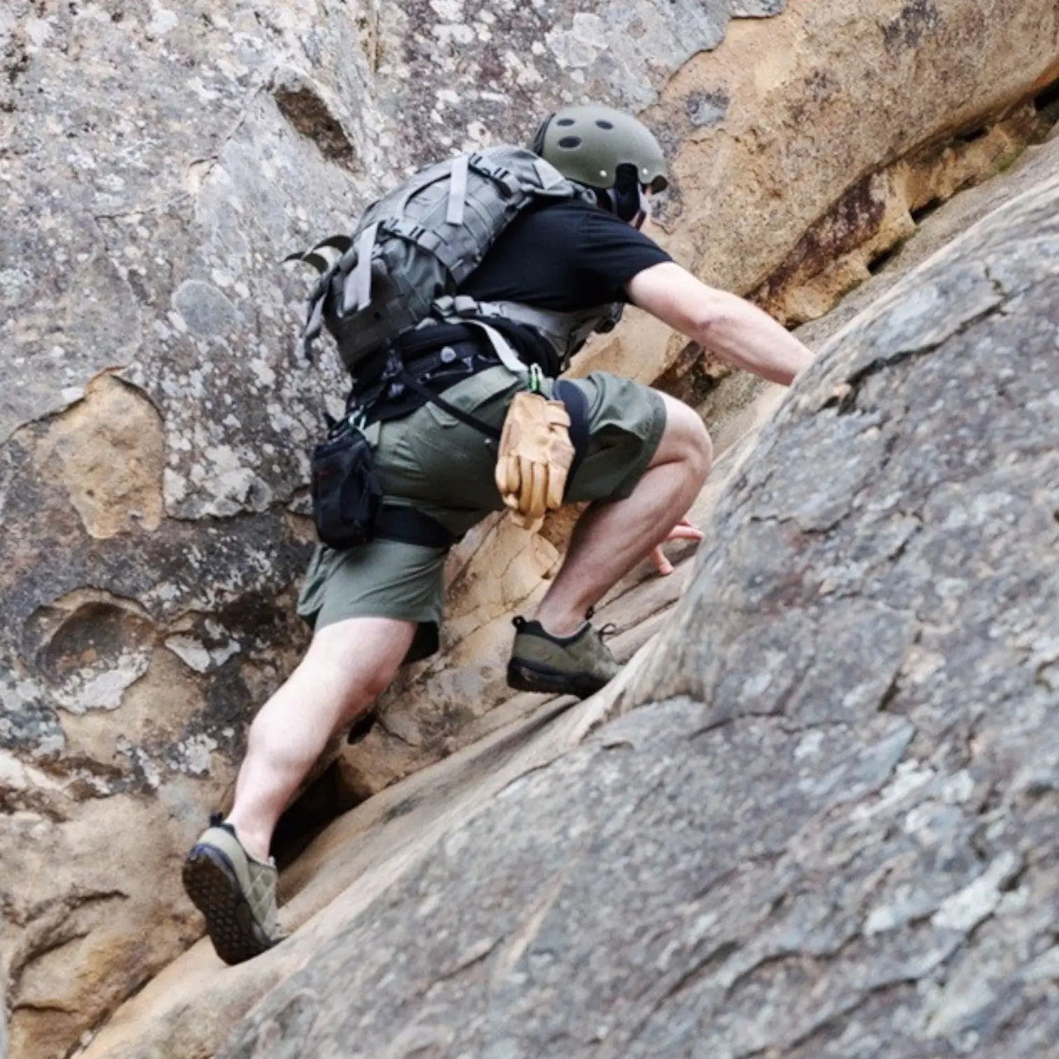 SHORT MILITAIRE DE RANDONNÉE - Image 16