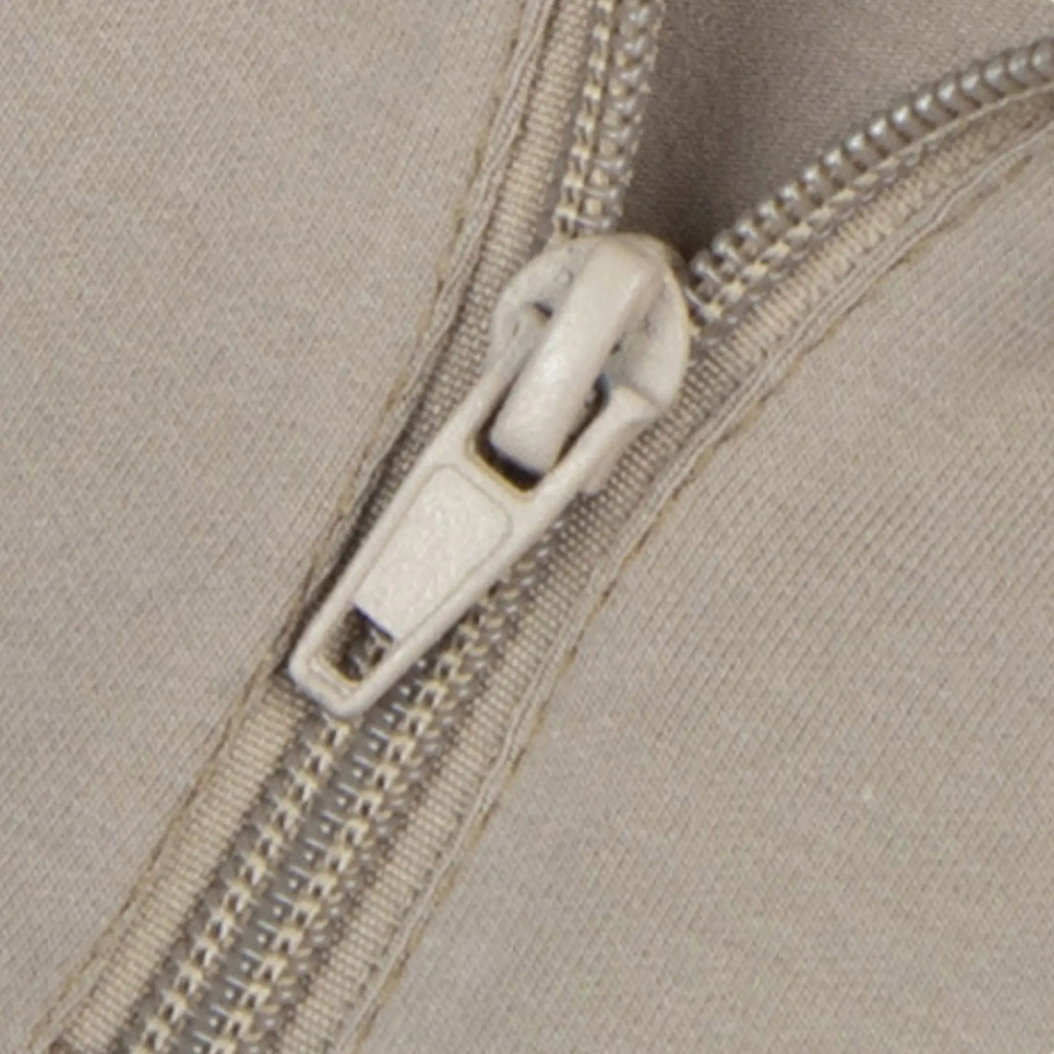 T-SHIRT MILITAIRE AVEC FERMETURE ÉCLAIR - Image 7